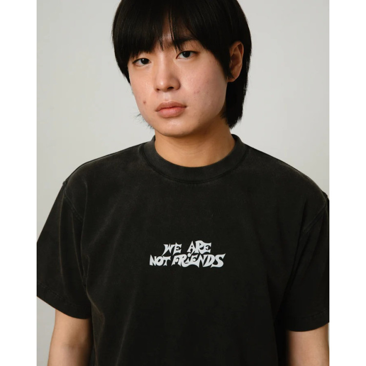 WE ARE NOT FRIENDS CAMISETA OG TYPO BLACK 